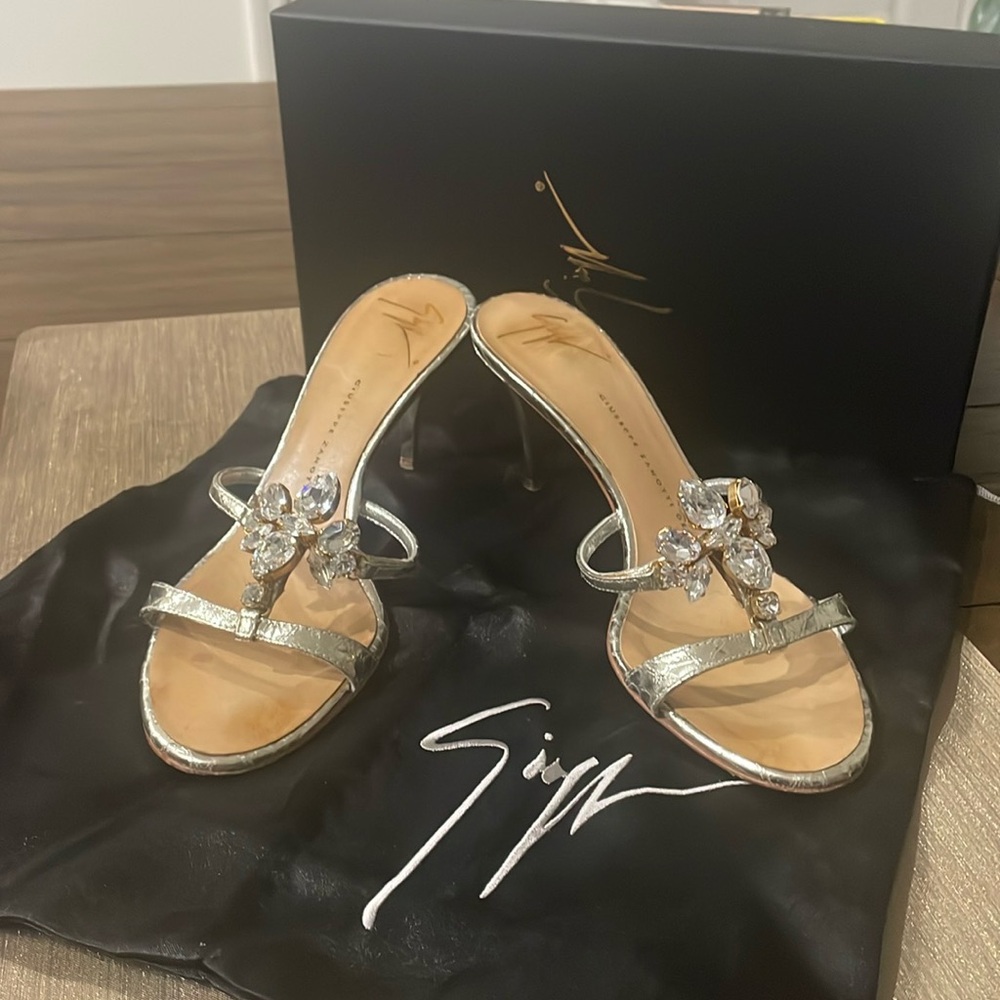 Shoes Giuseppe Zanotti used like new